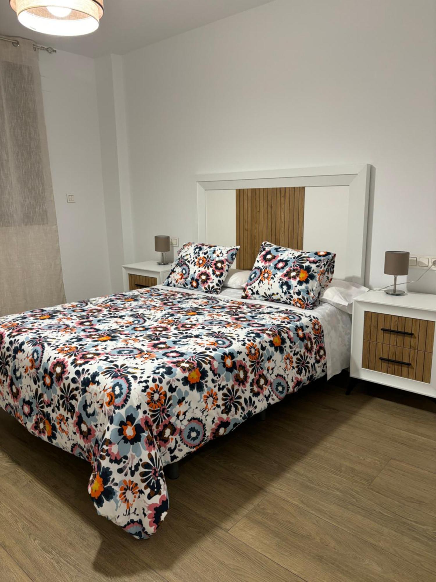 Apartamento Isabel Caravaca De La Cruz Esterno foto