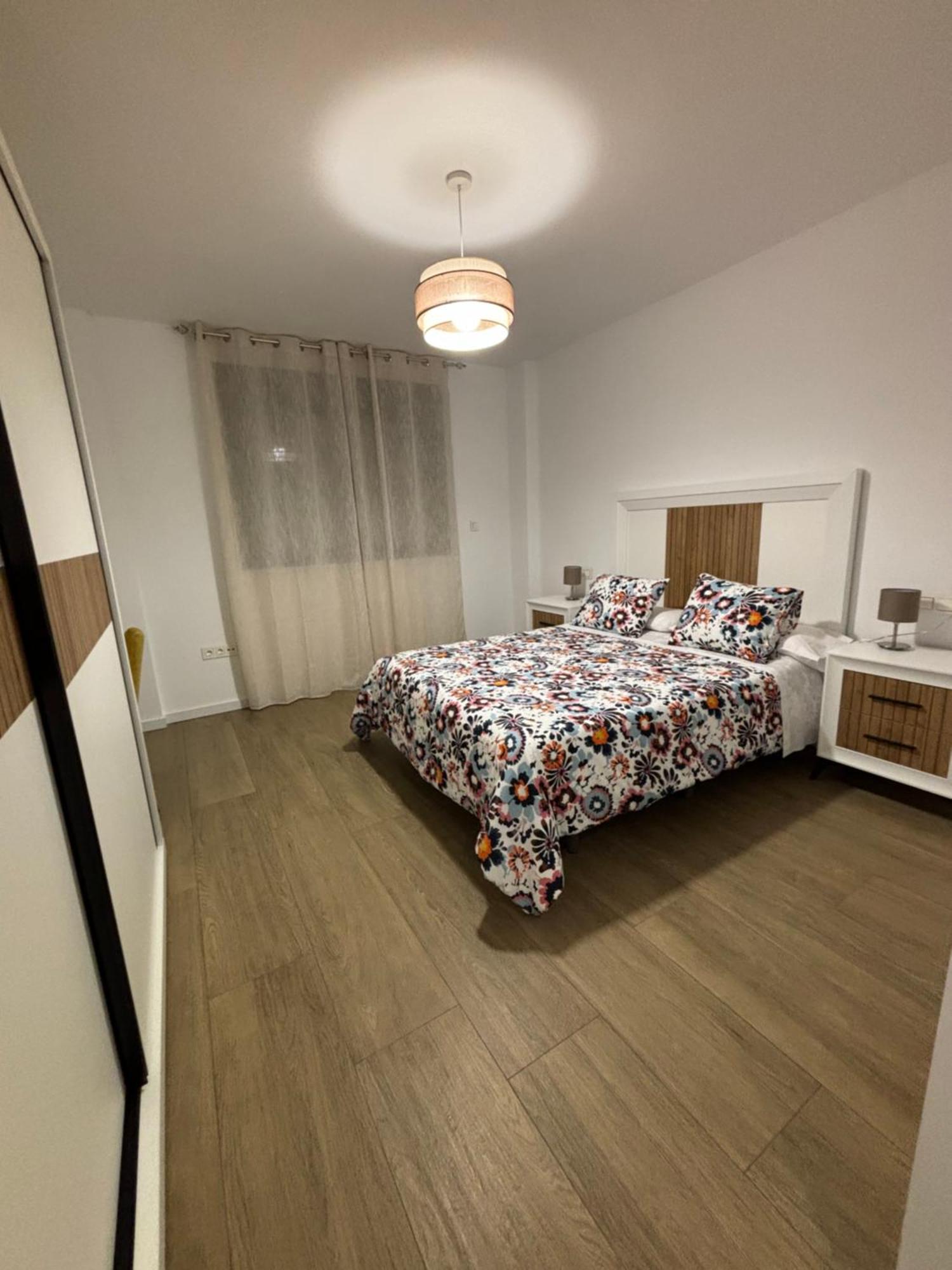Apartamento Isabel Caravaca De La Cruz Esterno foto